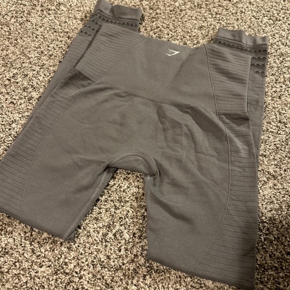 Gymshark og leggings - Picture 2 of 2